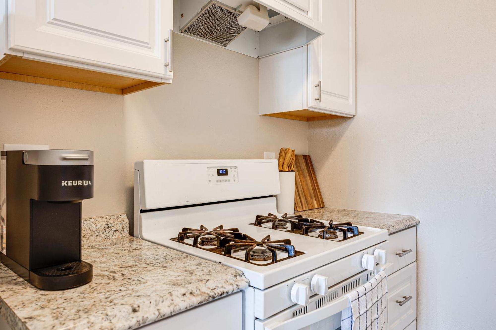 Convenient Joshua Tree Apartment - Walk To Town! 外观 照片